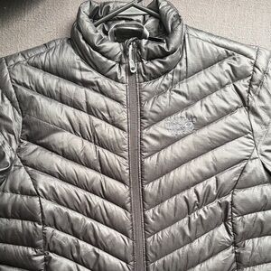 Mountain Hardwear Women's Quilted Packable Puffer Jacket - Charcoal